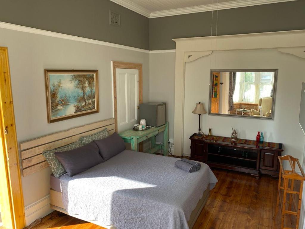 Heath Villa - private room Port Elizabeth Esterno foto