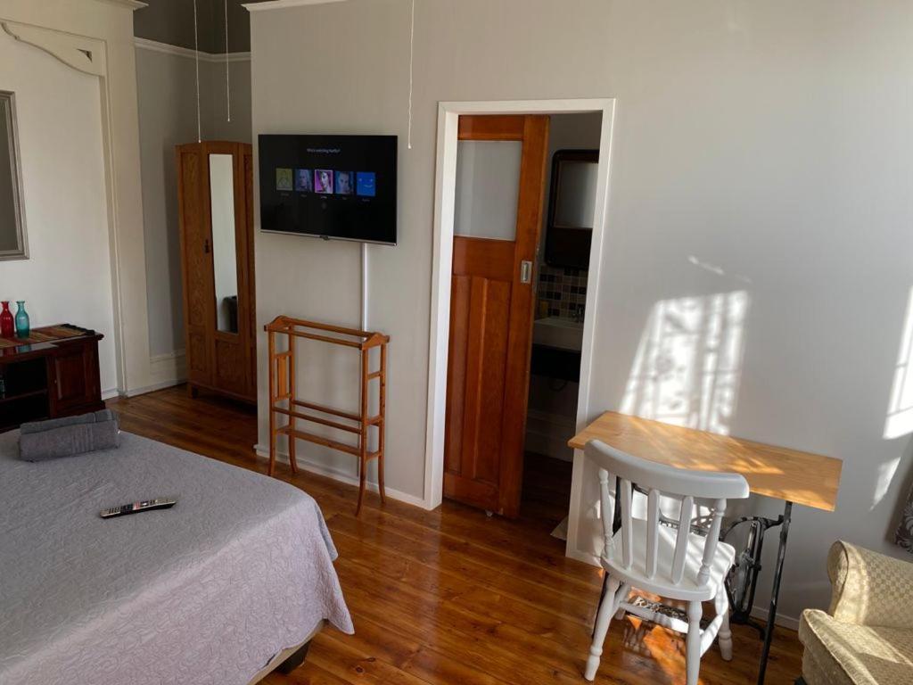 Heath Villa - private room Port Elizabeth Esterno foto